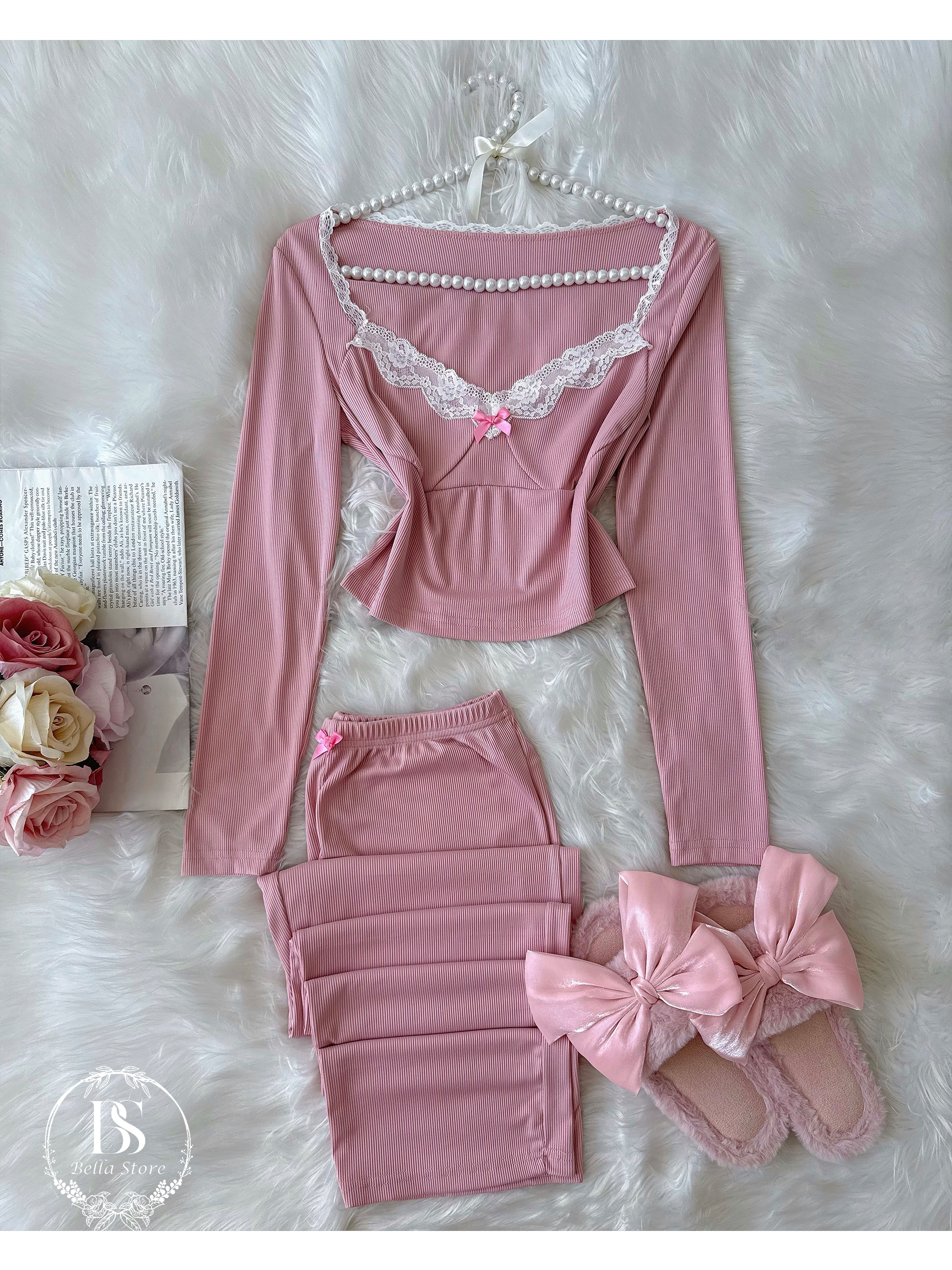 Pink White Tul Bow Middle