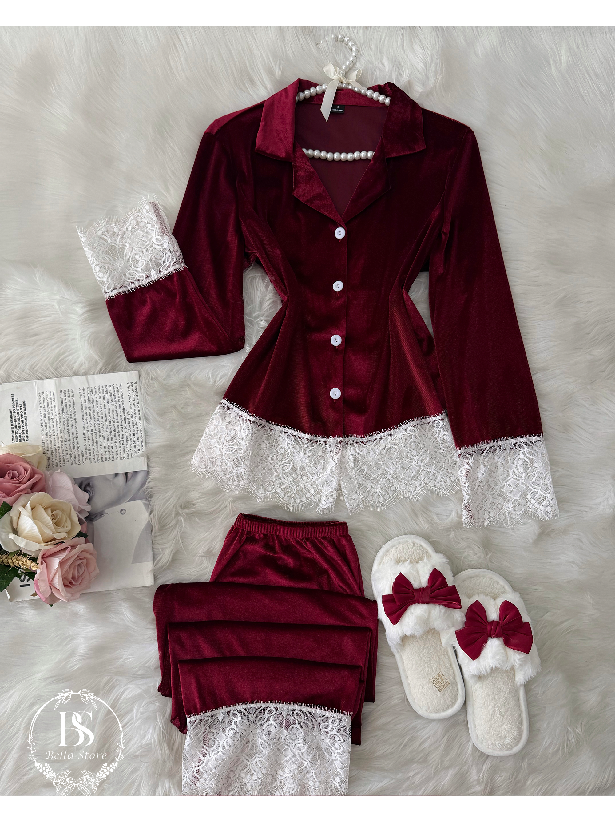 Red White Tul Qadifa