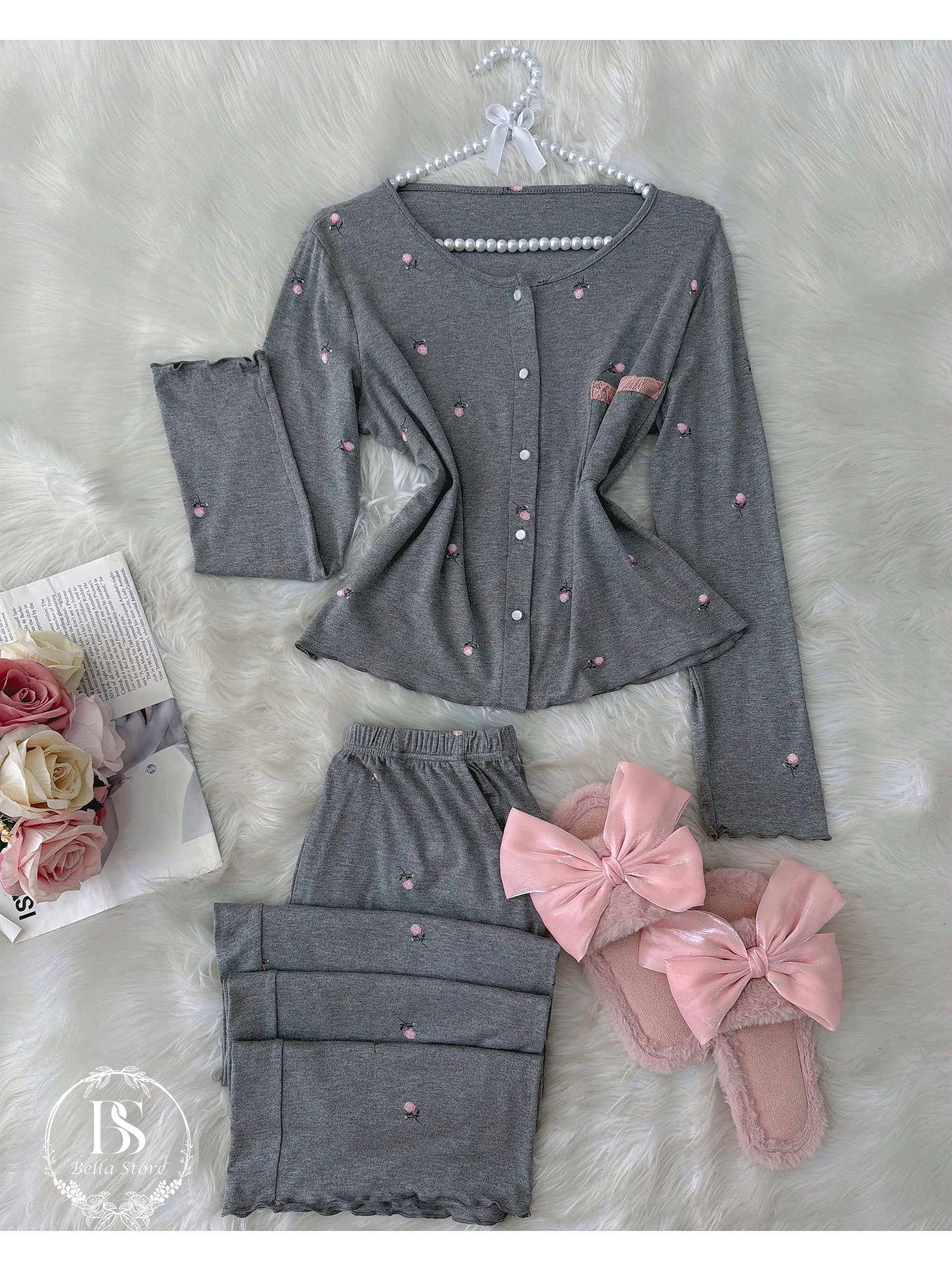 Dazy Grey Small Pink Flower