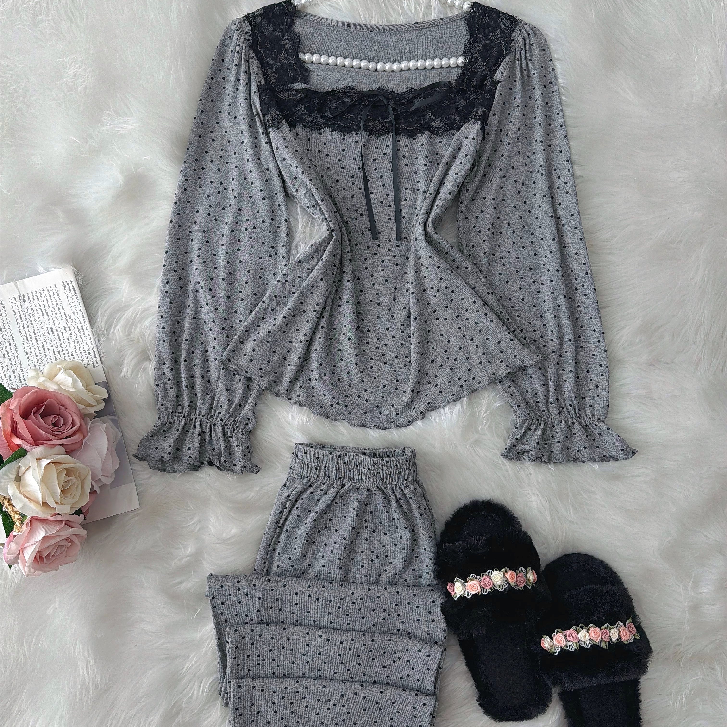 Grey Black Dantel Small Point