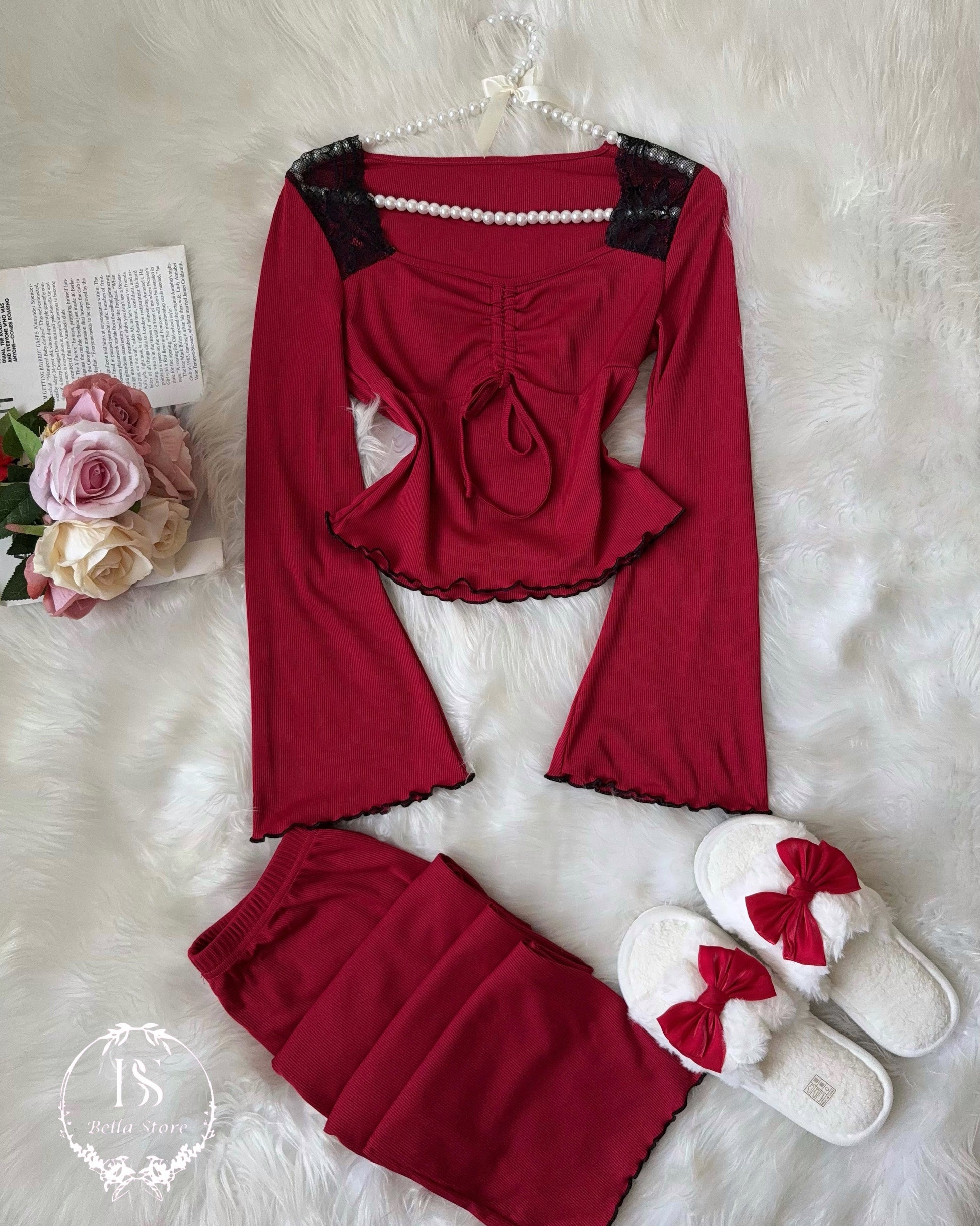 Red Black Dantel