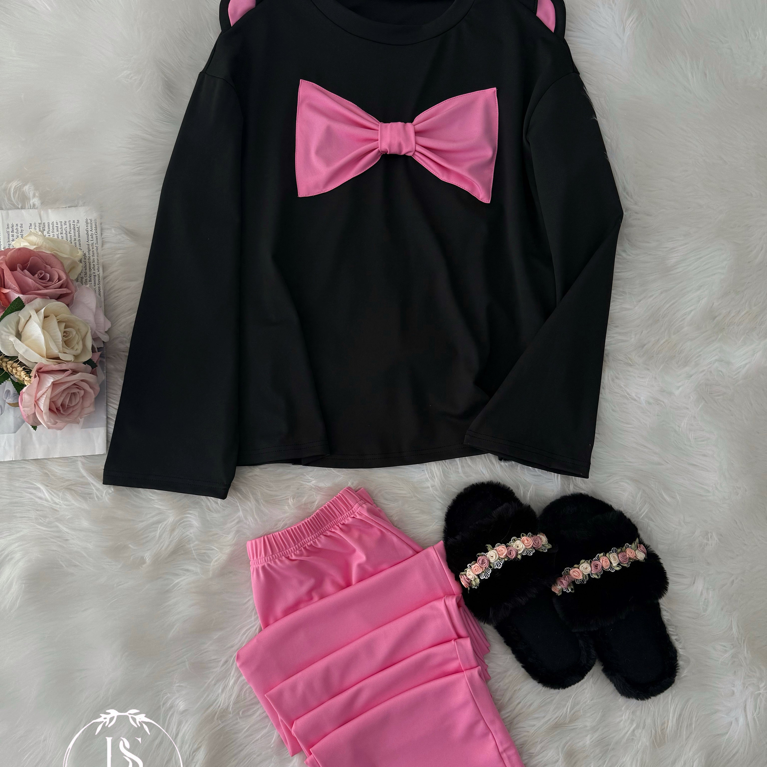 Black Pink Bow Cat