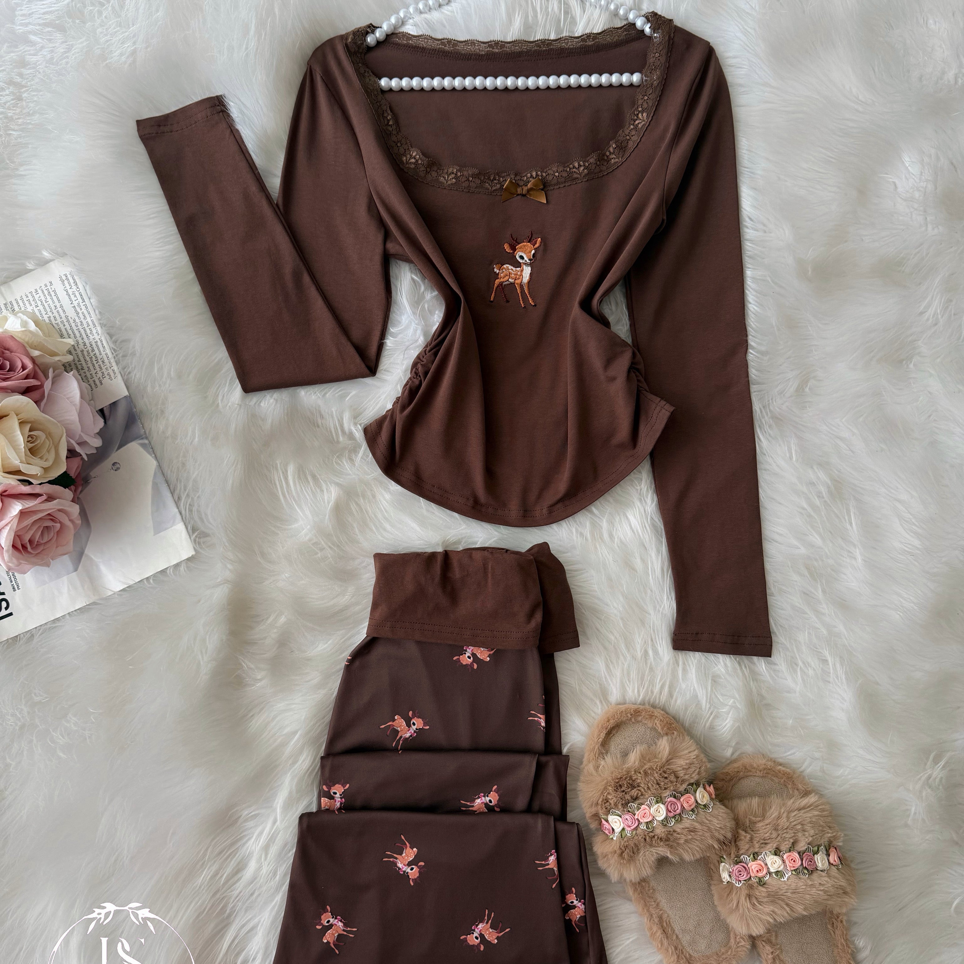 Brown Deer - Bella Store