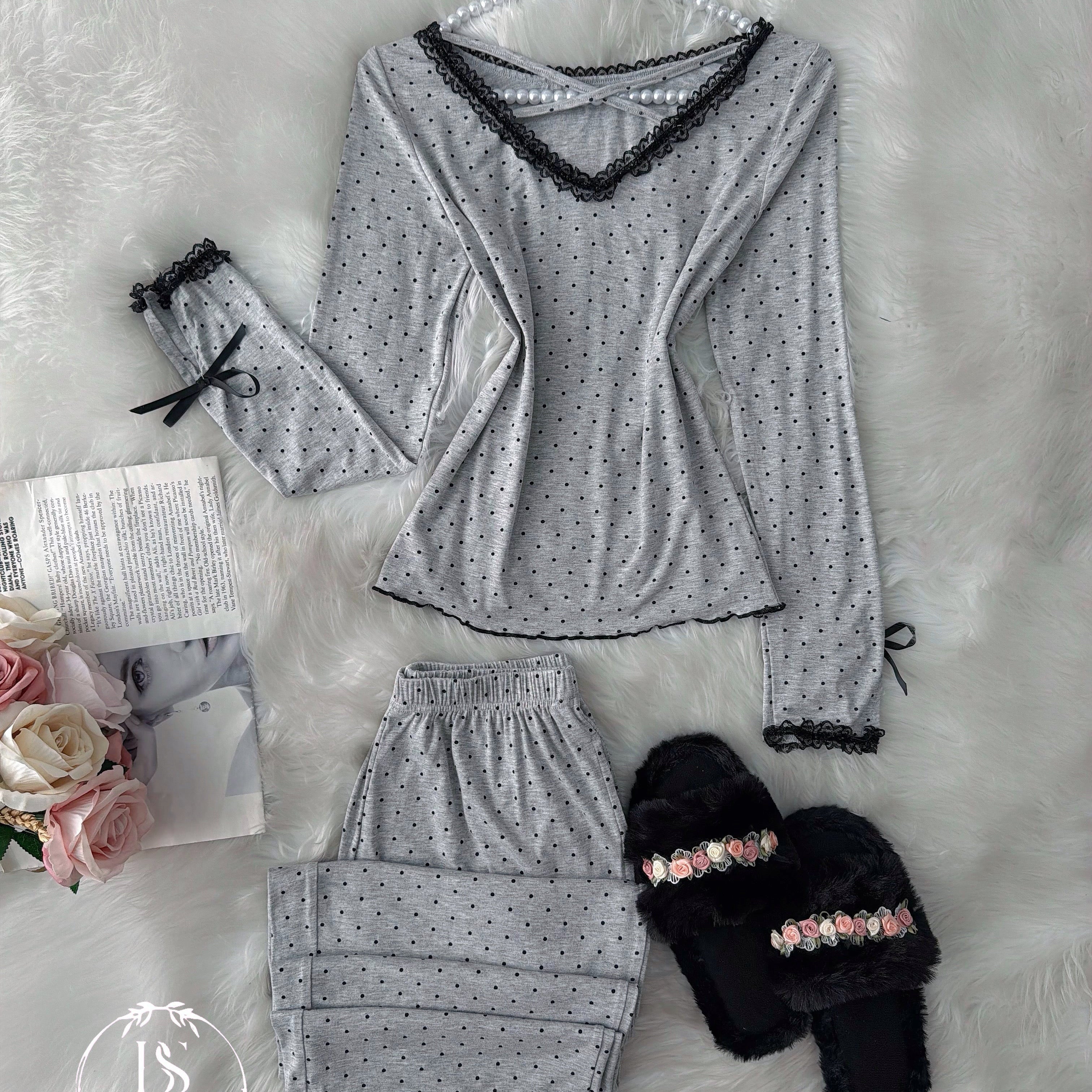 Grey Black Point - Bella Store