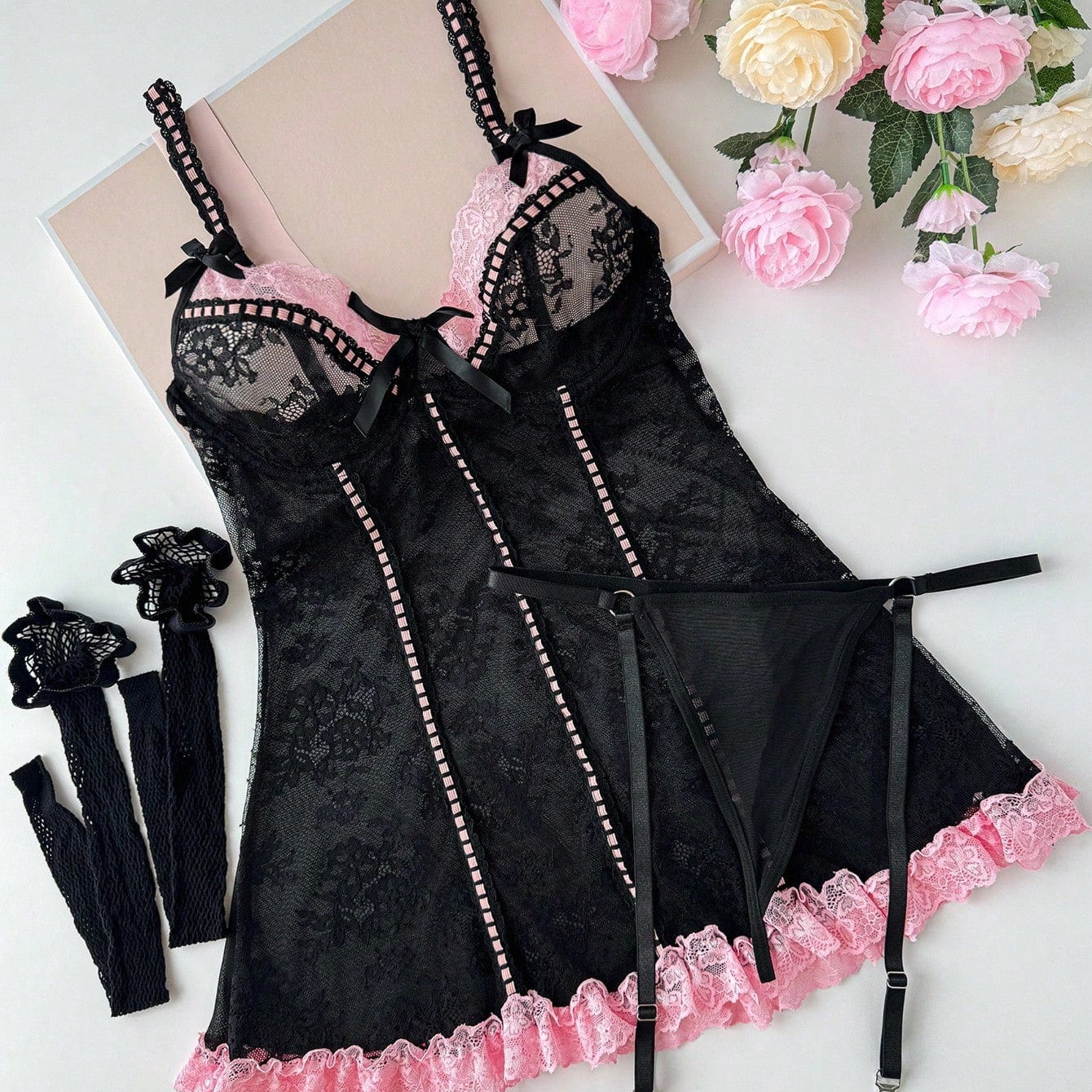 PetitDoll 4pcs Romantic Lace Patchwork Ruffle Hemline Sexy Nightgown Set For Going Out - Bella Store