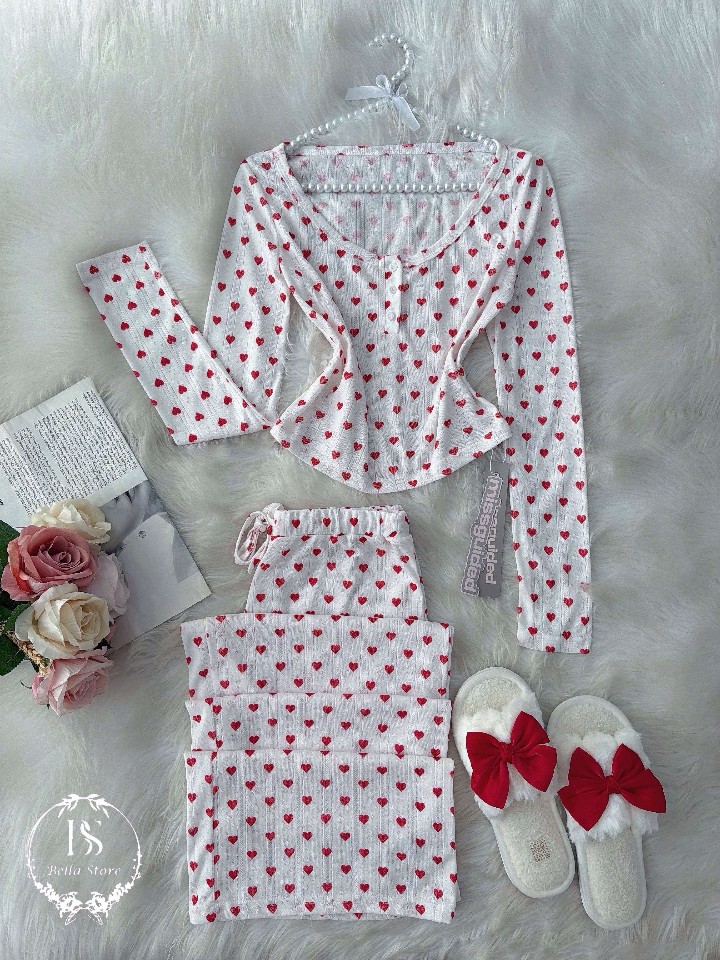 White small Heart Missguided