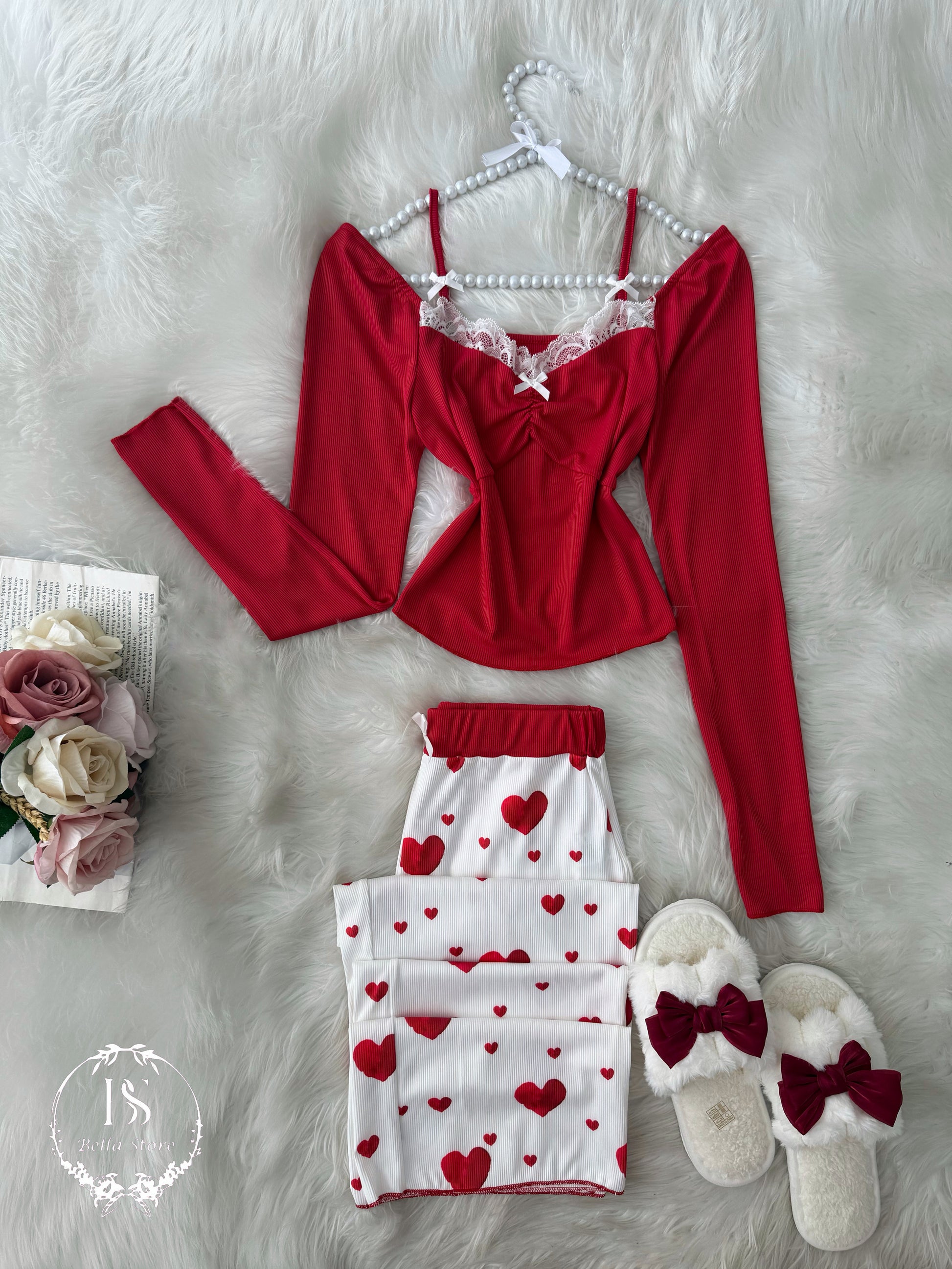 Red Heart White Pijama