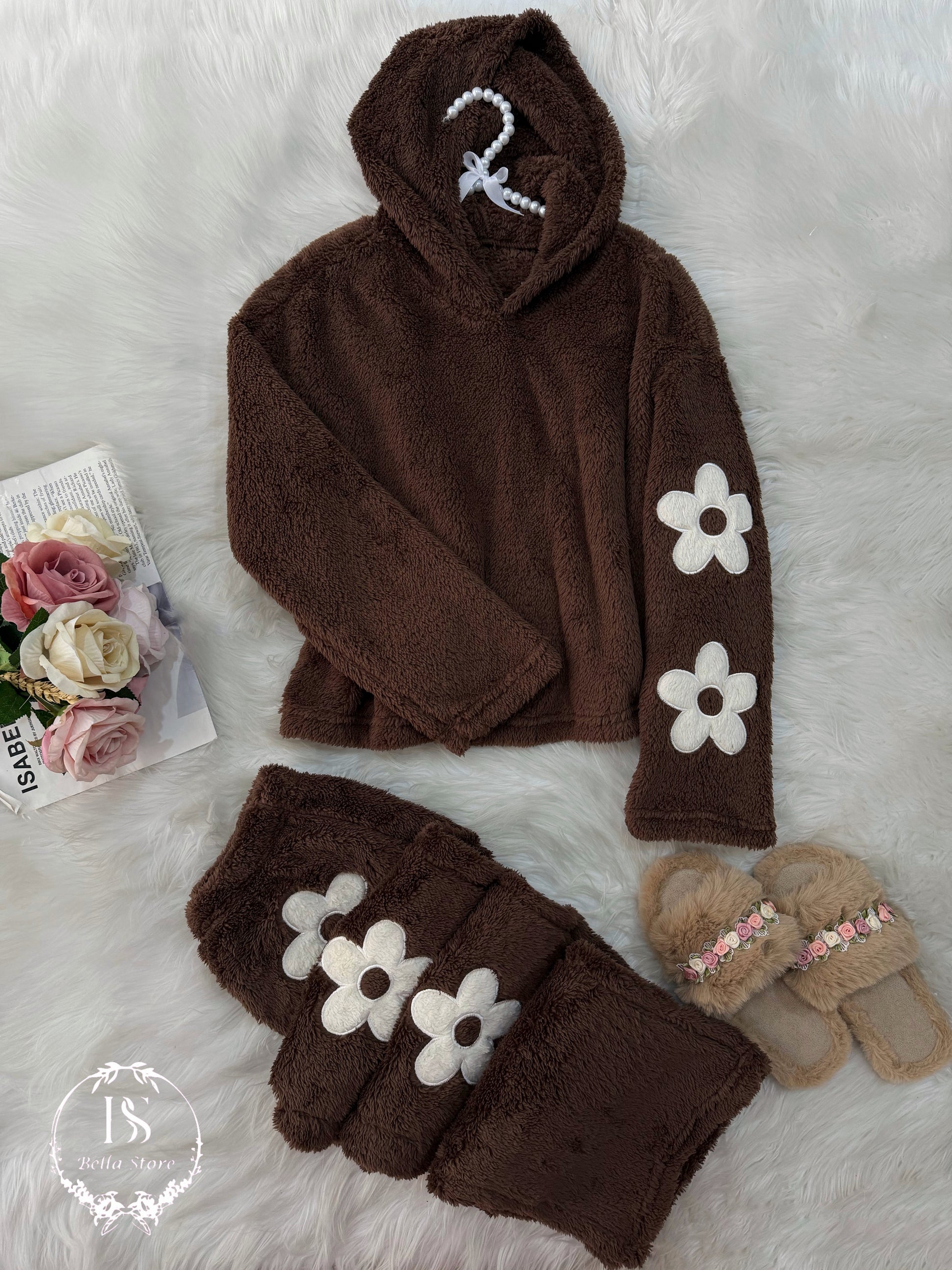 Brown Cap Winter