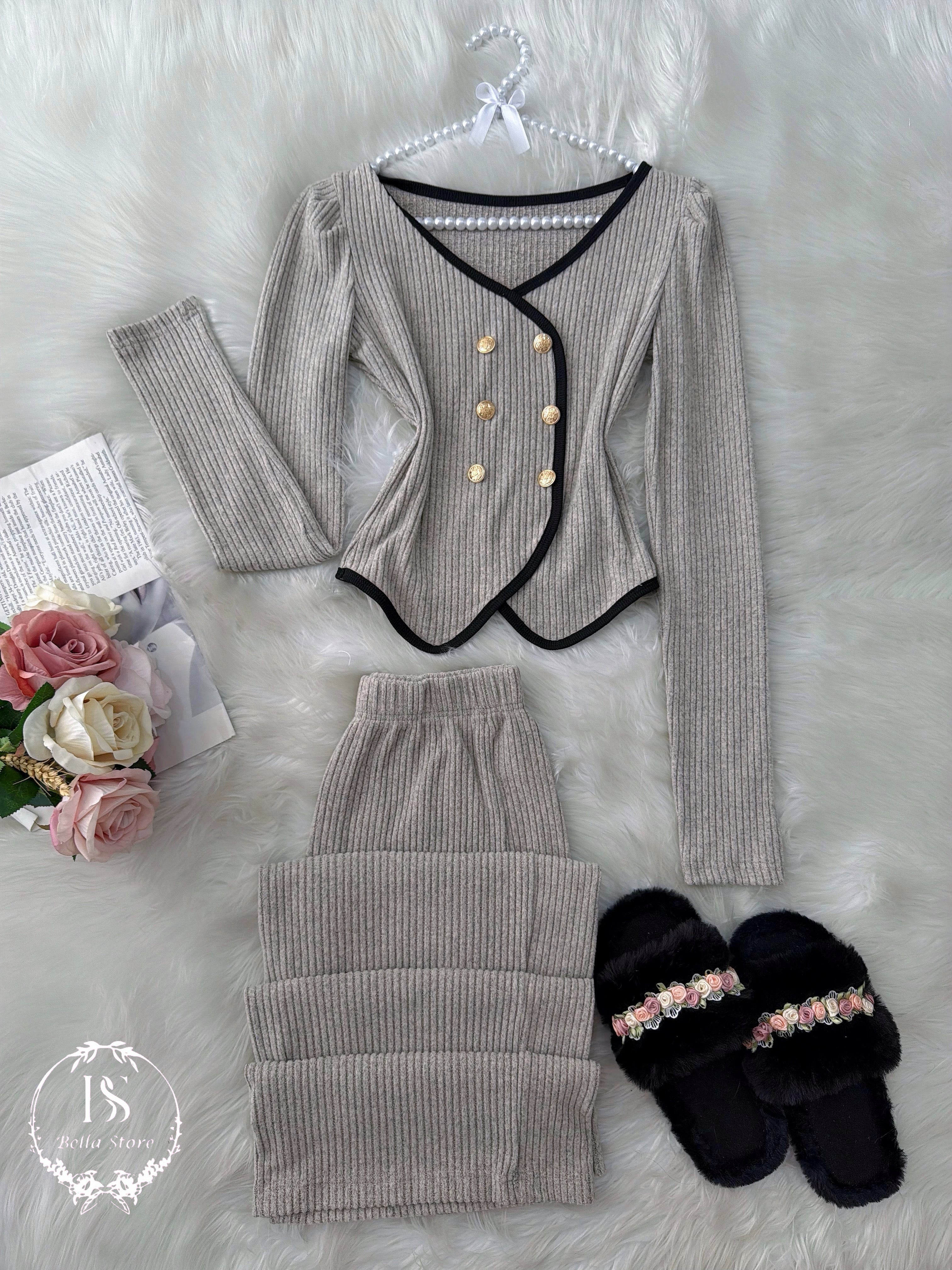 Beji six gold button winter
