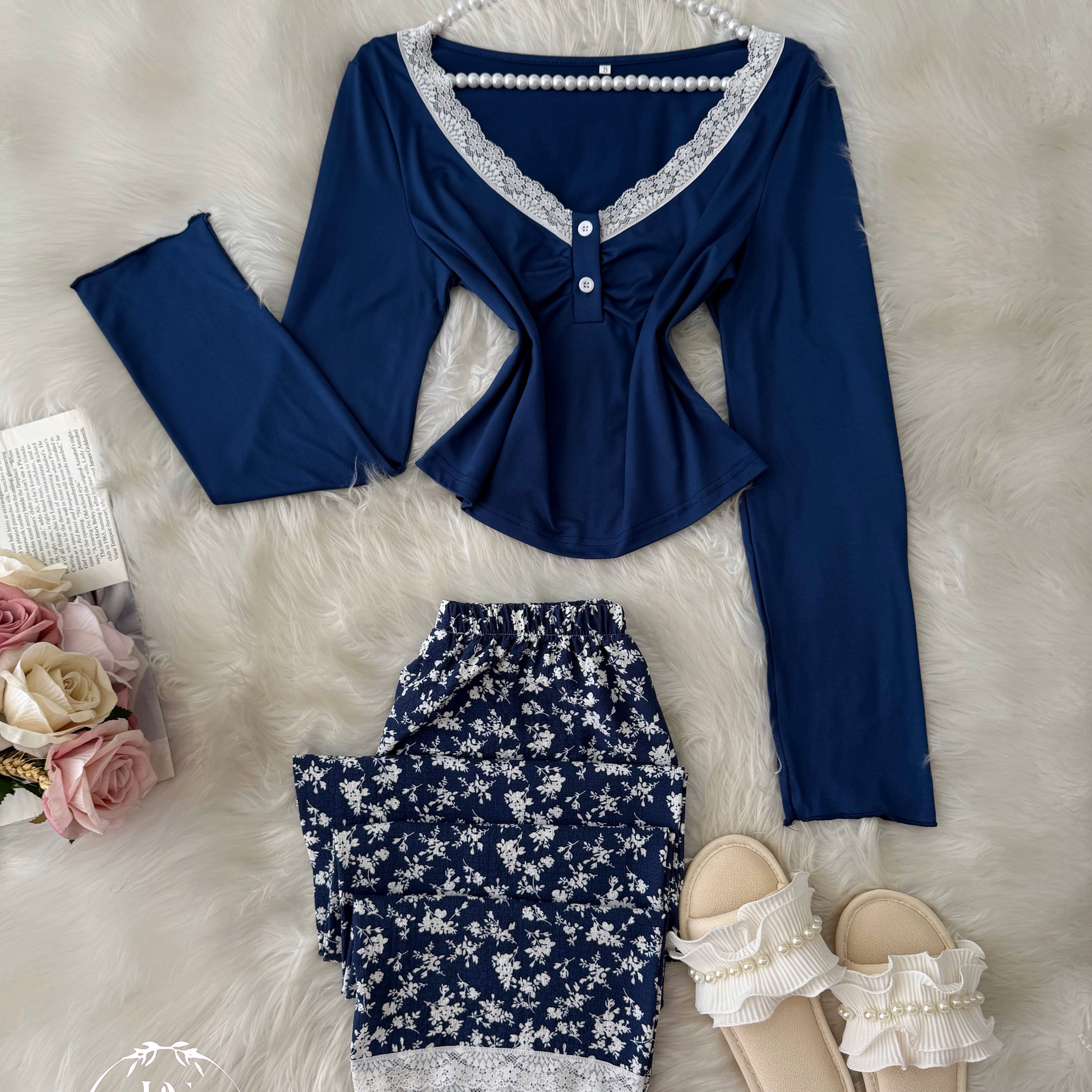 Nily White Small Flower Pijama