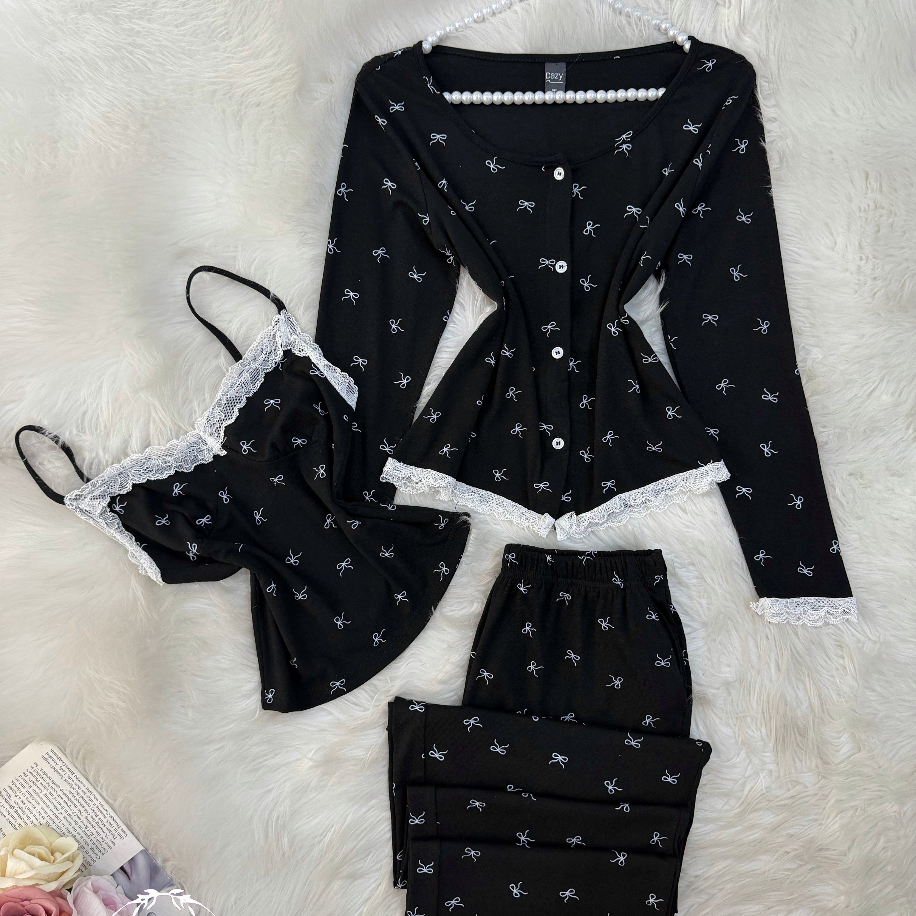 Black Small White Bow 3 Pieces